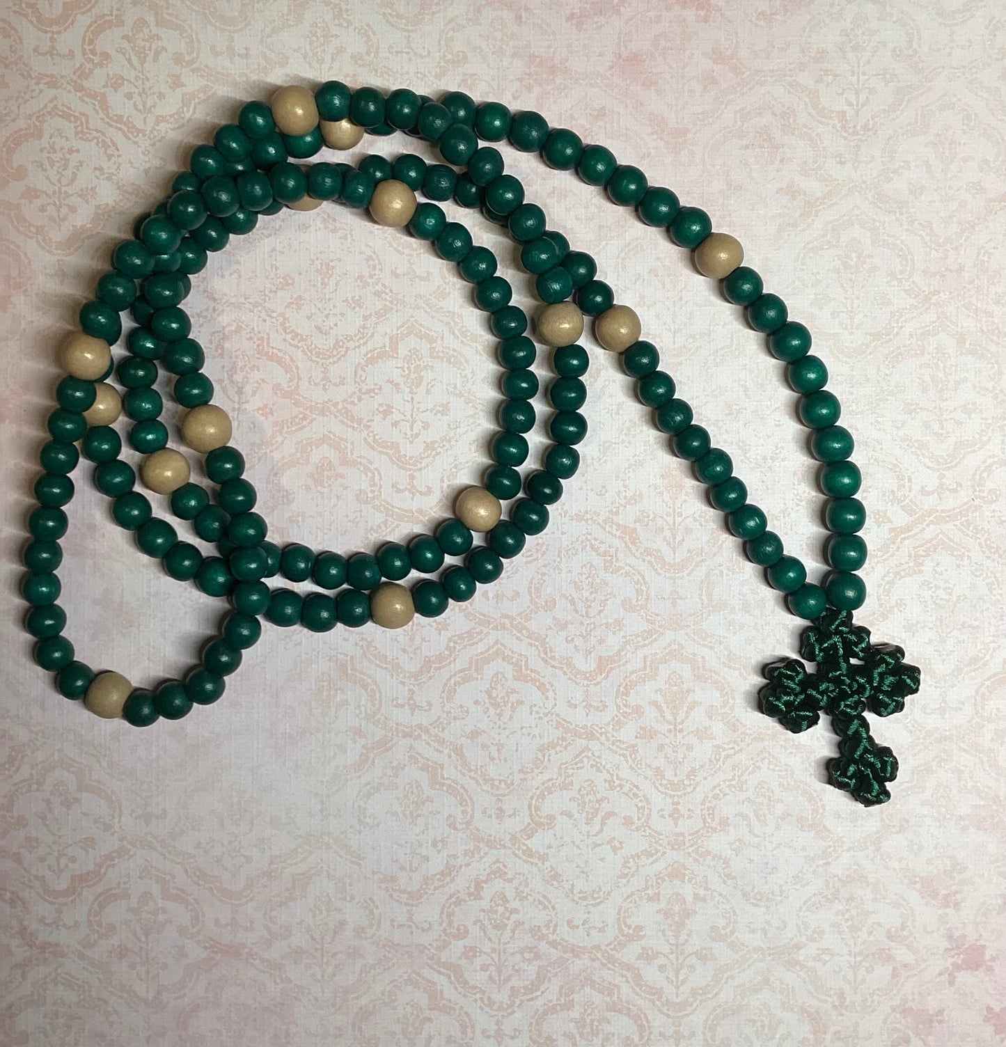 Green 150 wooden bead Orthodox prayer rope w/ knotted cross