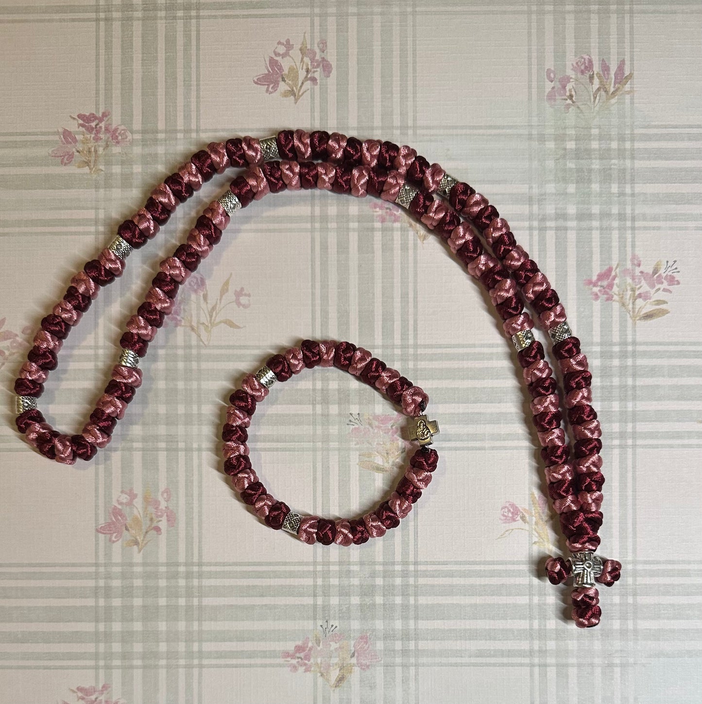 Two-color 30/33/50/100-knot Orthodox prayer rope (satin) chotki (alternating)