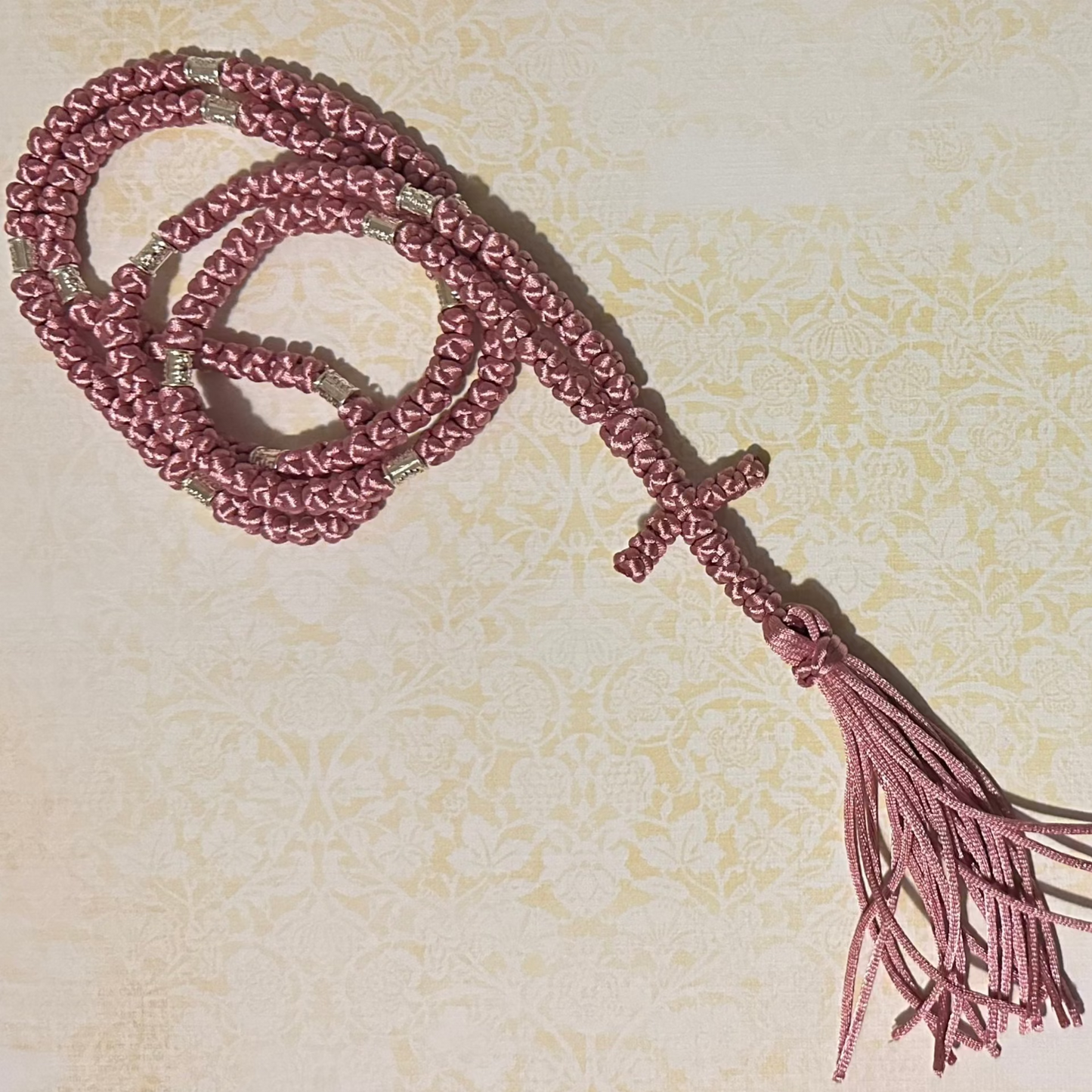 pink/purple/red 150-knot Orthodox prayer rope (satin) chotki komboskini