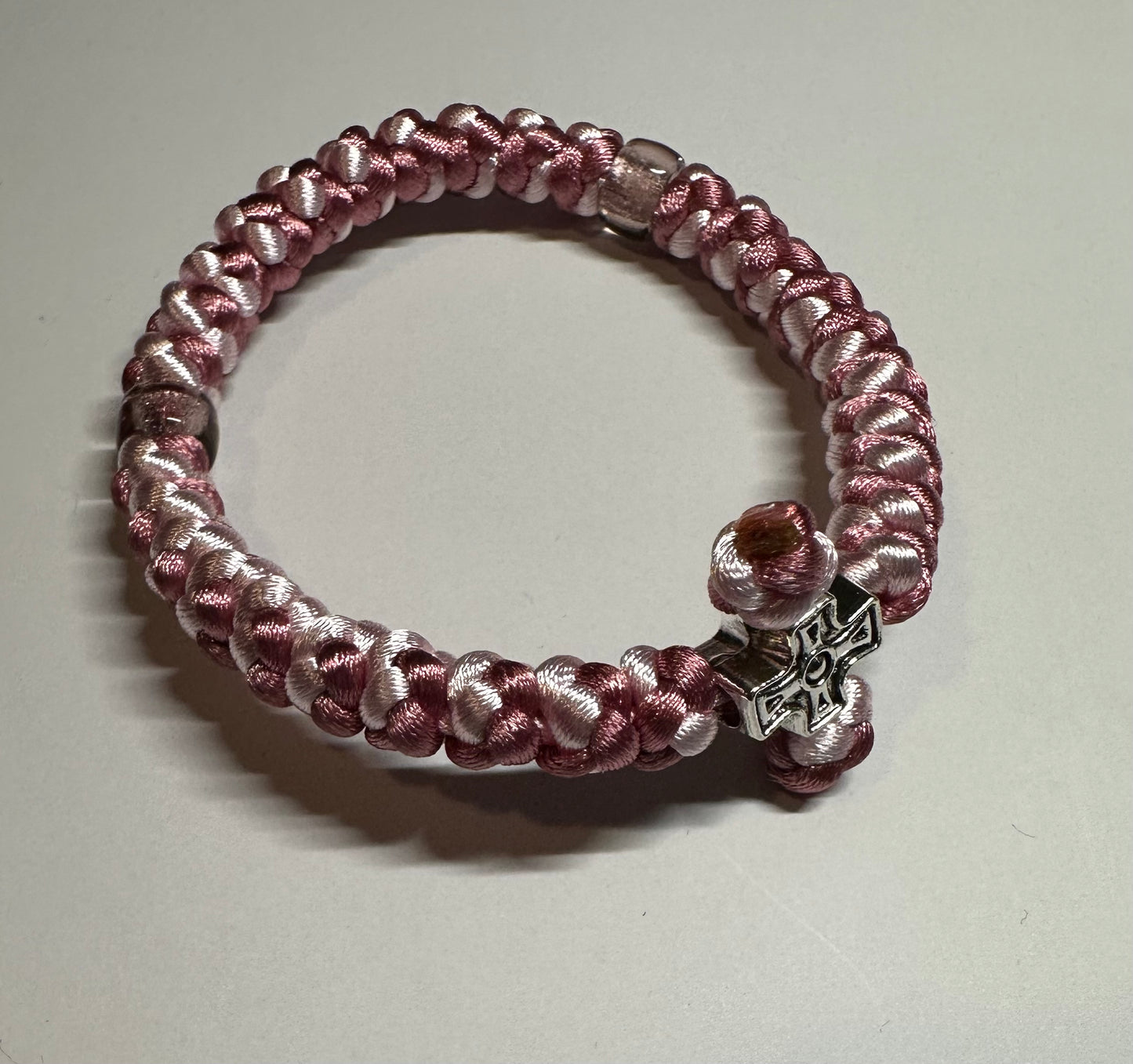 Two-color 30/33 knot Orthodox prayer rope (satin) chotki (intertwined)