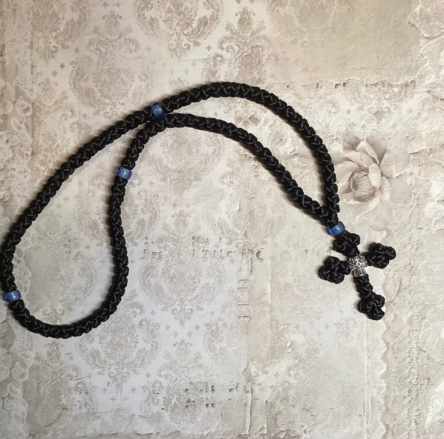 100-knot Orthodox prayer rope (satin) chotki komboskini with budded cross
