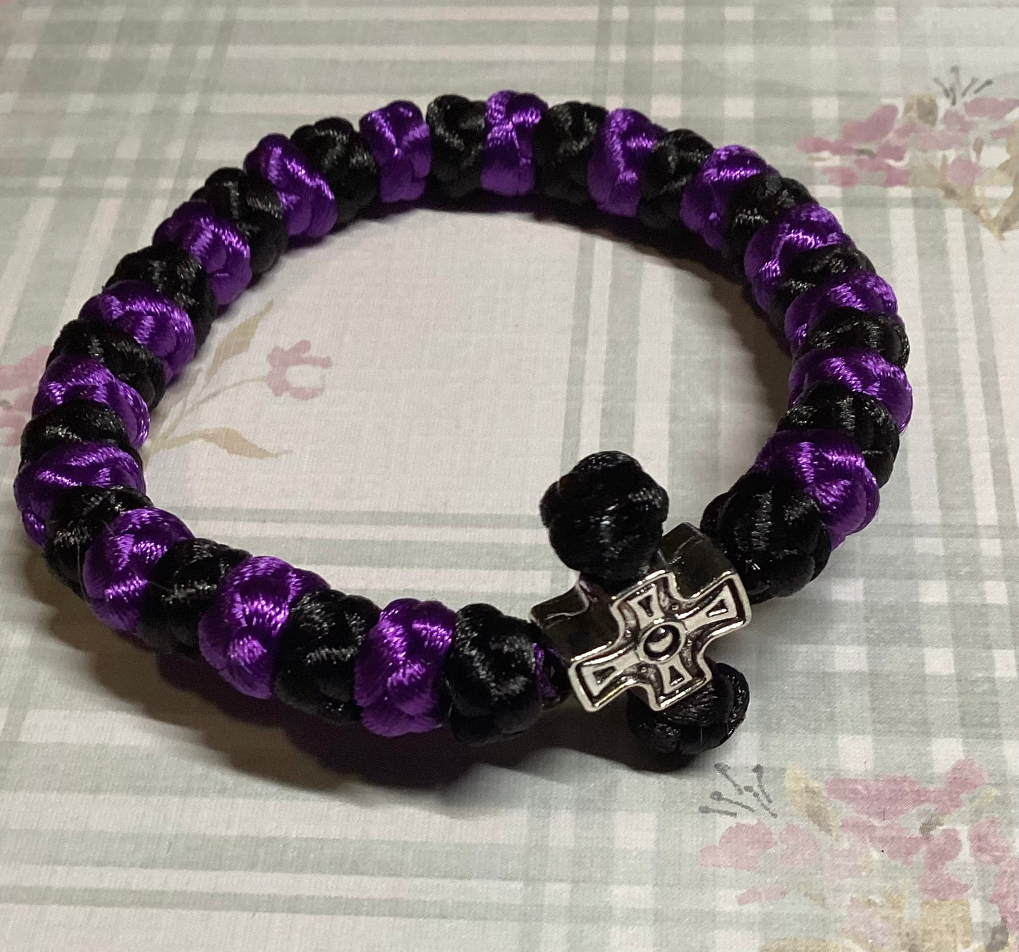 Two-color (alternating) 30/33/50/100-knot Orthodox prayer rope (satin) chotki