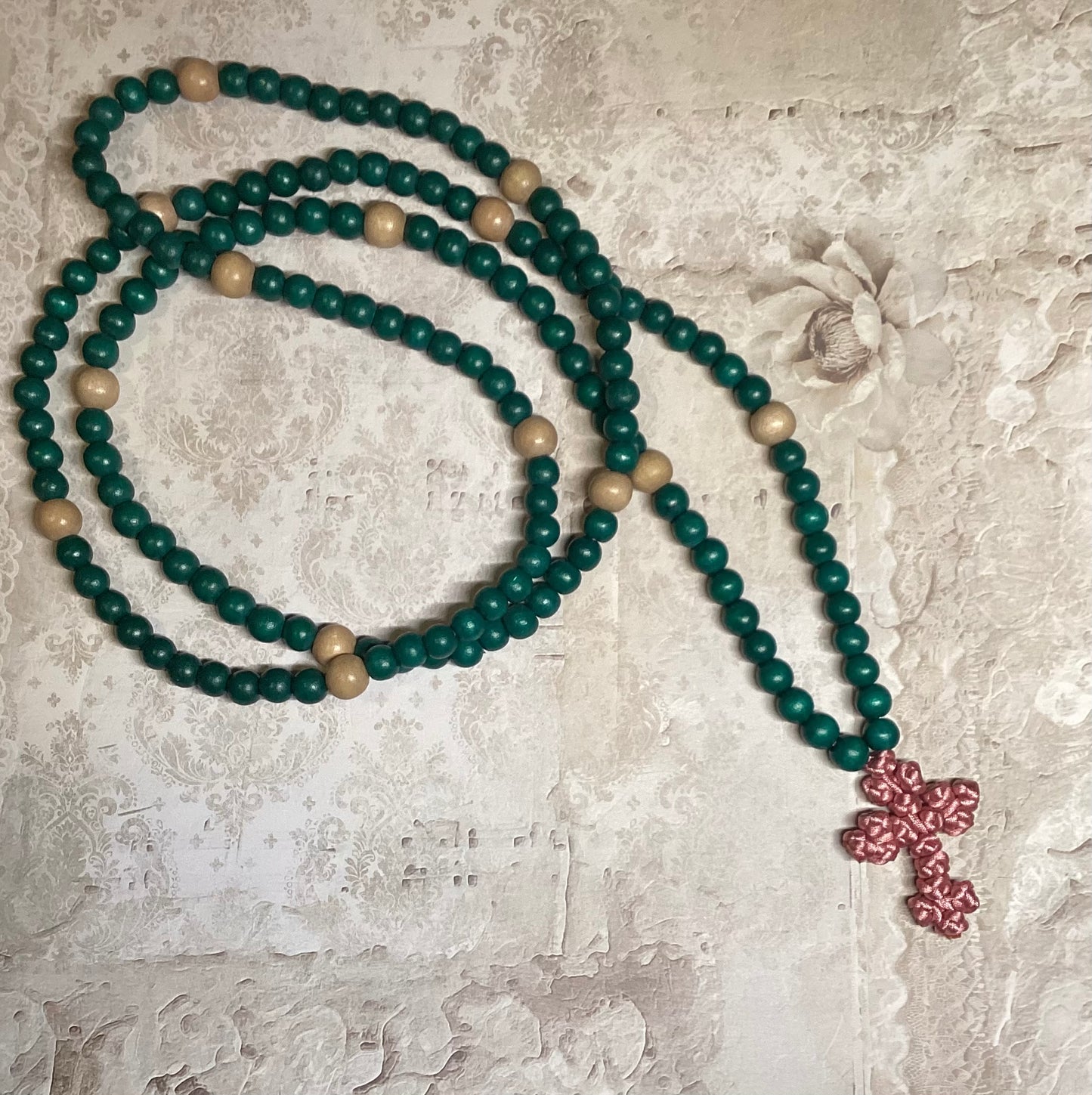 Green 150 wooden bead Orthodox prayer rope w/ knotted cross