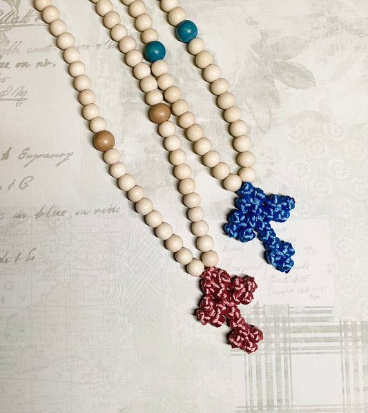 White 150 wooden bead Orthodox prayer rope w/ knotted cross